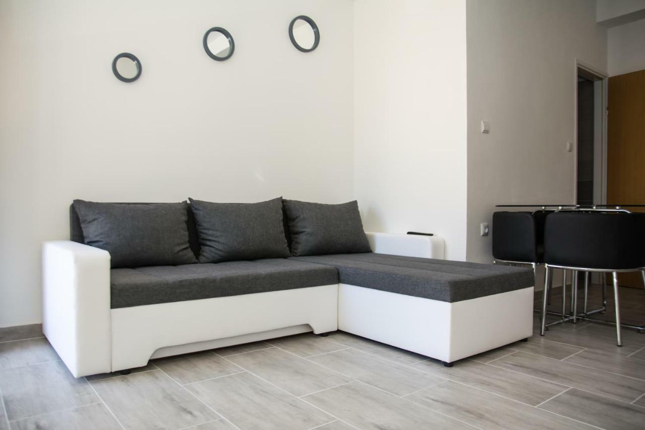 Apartments Zora Senj  Exterior photo